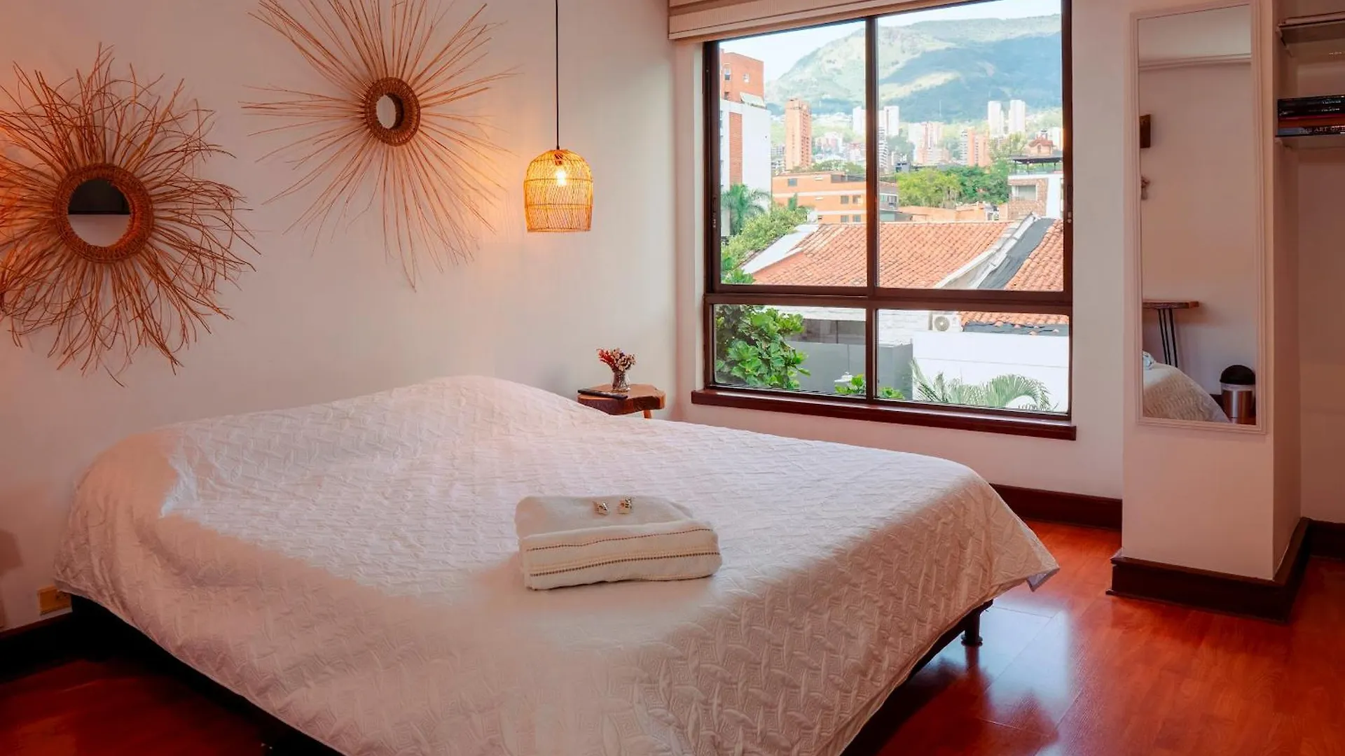 Habitacion Comfort Con Bano Privado En Poblado-A1 メデジン